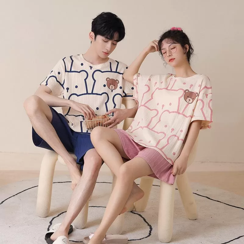 Đồ ngủ đôi độc đáo dịp 8/3: Đồ ngủ cặp đôi đầy phong cách và lãng mạn 2 Bộ đồ ngủ họa tiết ngộ nghĩnh, dễ thương dành cho cặp đôi